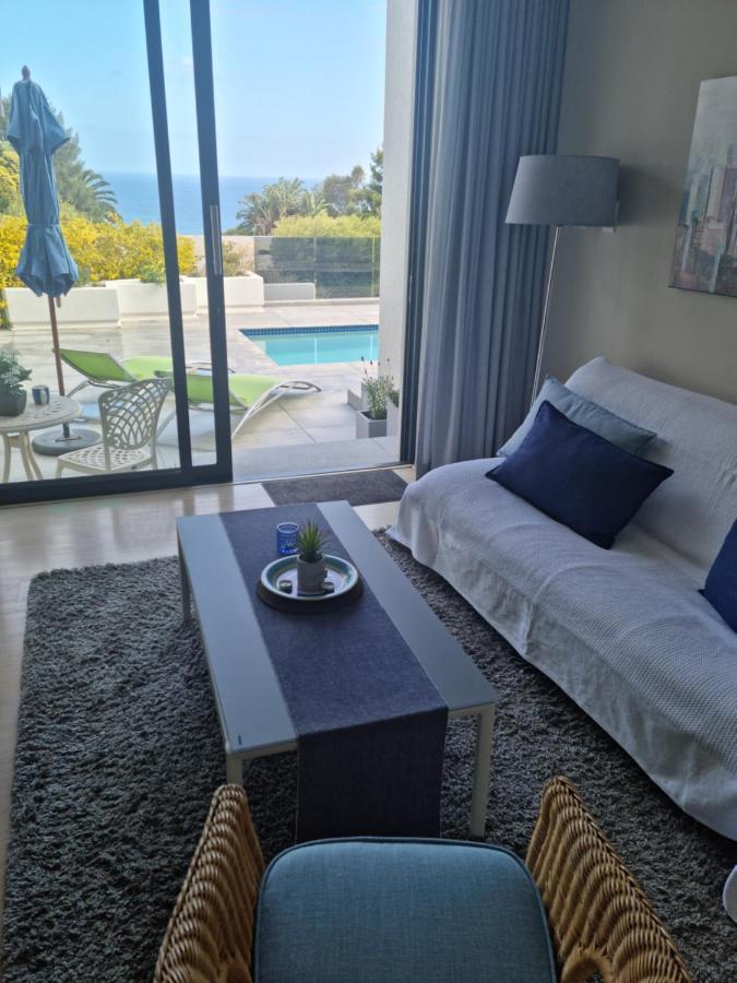 Camps Bay Cosy Accommodation Città del Capo Esterno foto