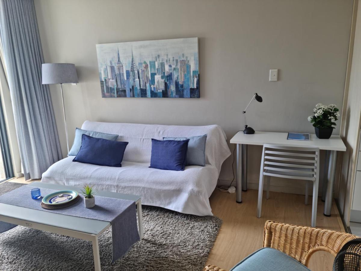 Camps Bay Cosy Accommodation Città del Capo Esterno foto
